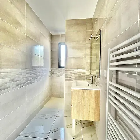 L'actuel,new Studio, Parking, Air Conditioning Apartament